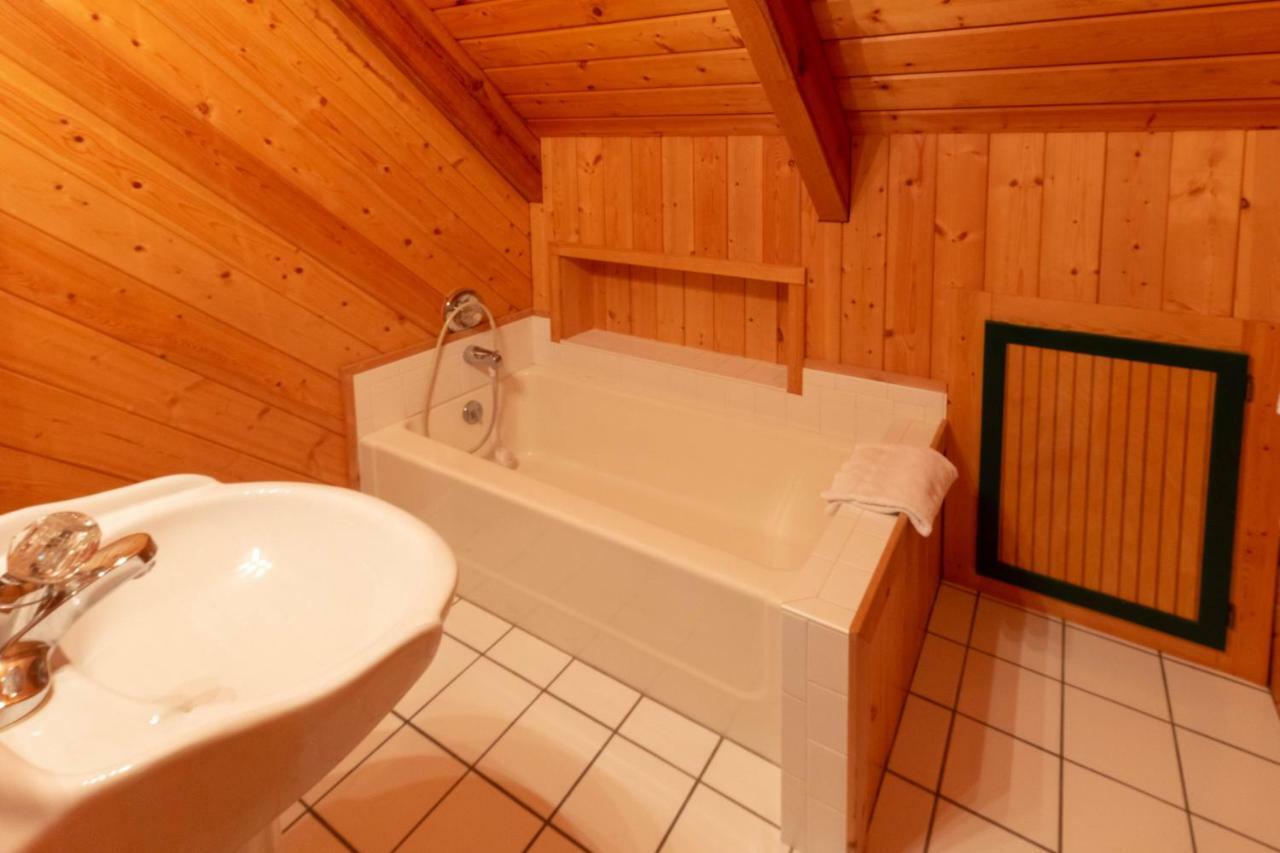 Creekside Bunkhouse Villa Whittier Екстериор снимка
