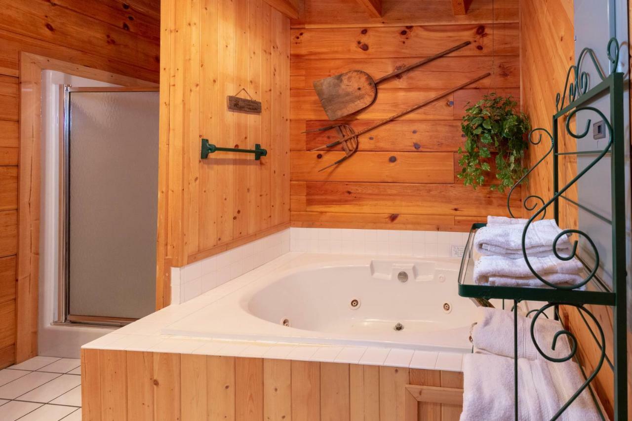 Creekside Bunkhouse Villa Whittier Екстериор снимка